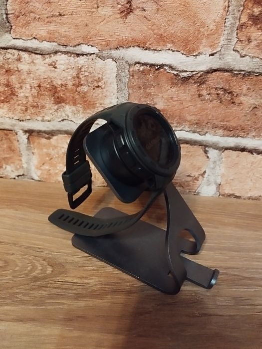 Часы garmin instinct