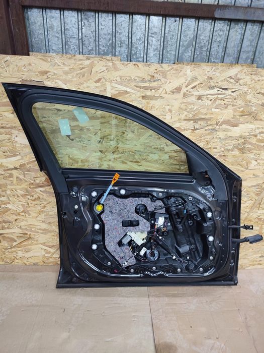 Usa portiera stanga Bmw seria 5 G60  fata spate