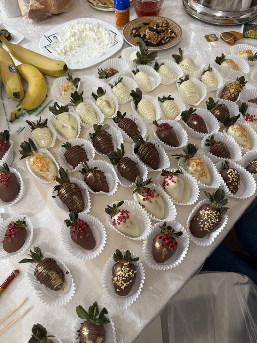 Клубника в шоколаде ,