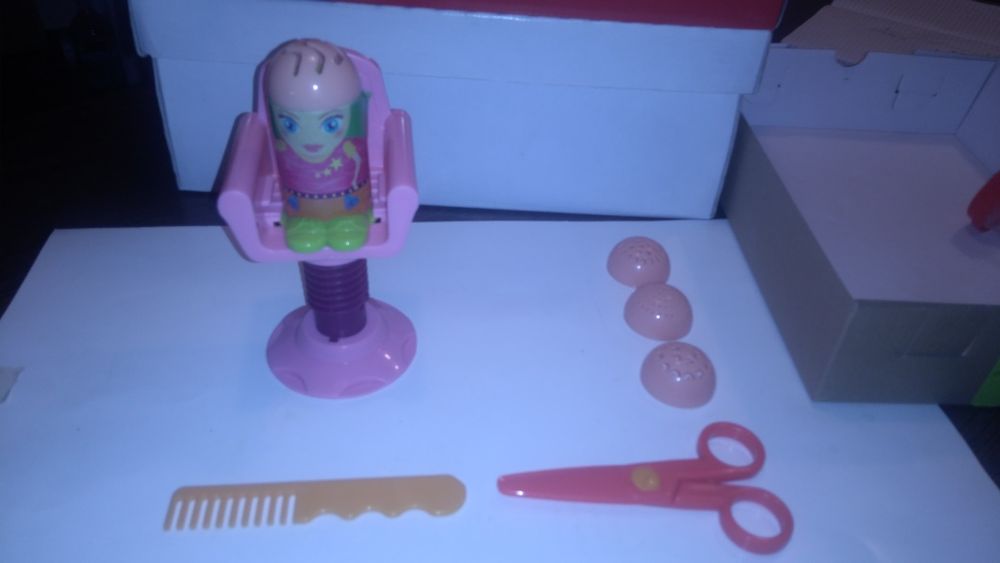 Joc plastilina - La coafor, Germania - UTILIZAT
