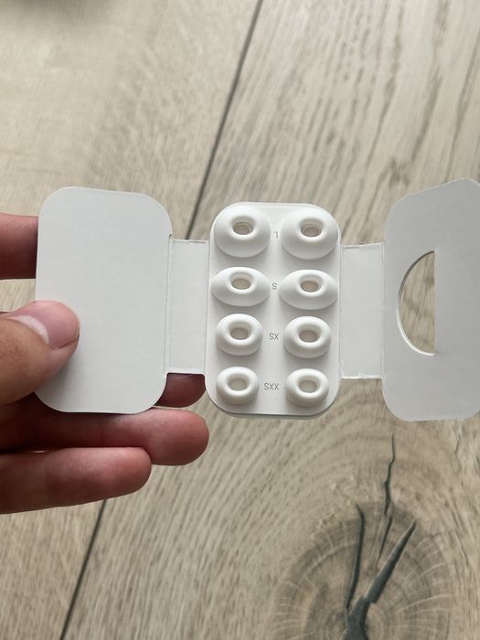 Airpods Pro 3 Stare Bună (cu anulare zgomot)