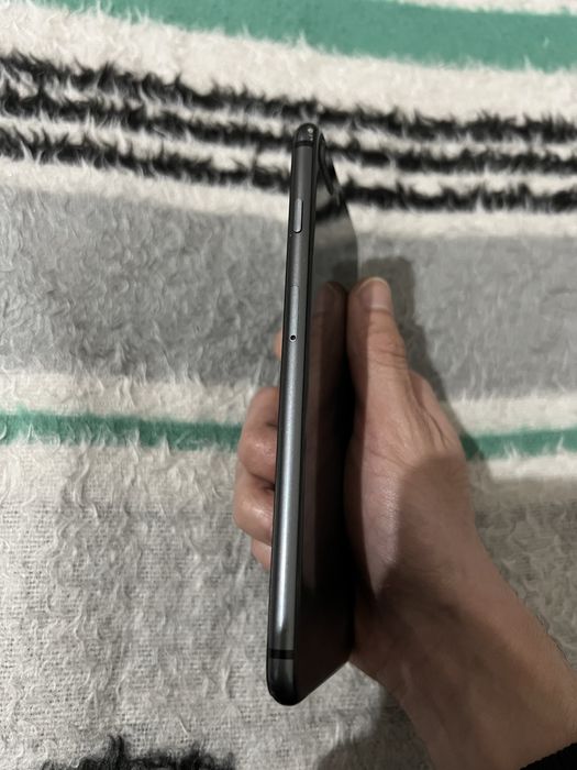 Iphone 8 plus 64gb holati yaxshi
