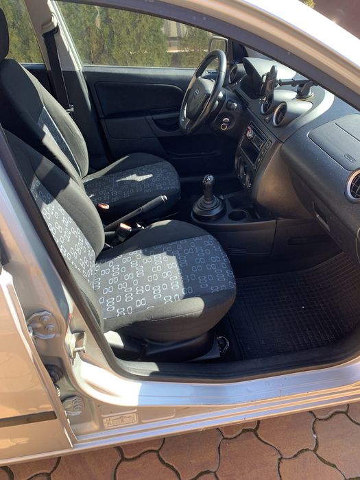 Ford fiesta automat