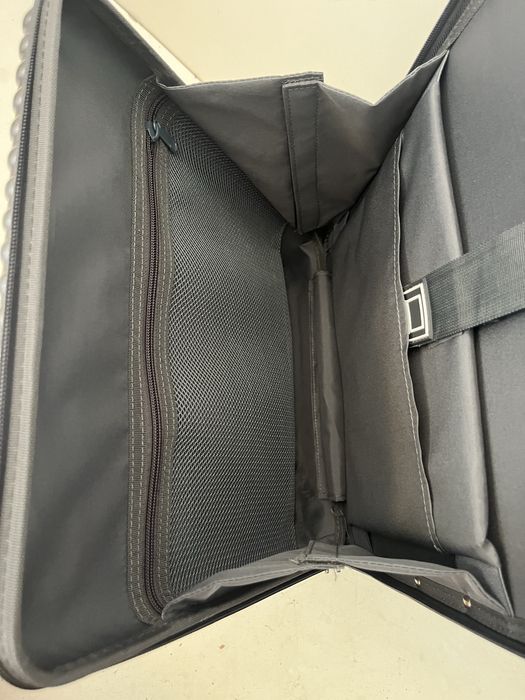 Луксозни куфари от поликарбонат /безплатна доставка/