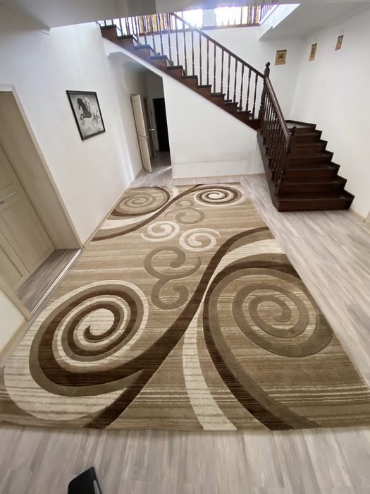 ковер в отличном состоянии