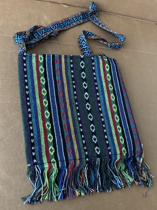 Сувенирна чанта от плат с традиционни български мотиви