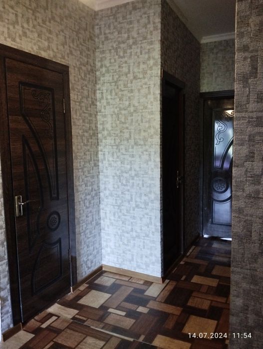 Продам 2-х комнатную переделанную в 3-х.Квартира находиться в Тройцке