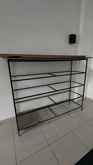 Продается стеллаж