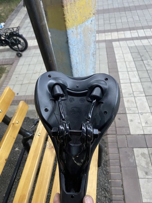 Продается сиденье на велосипед