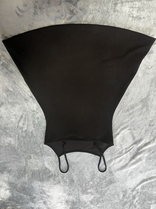 Черна рокля - изчистена