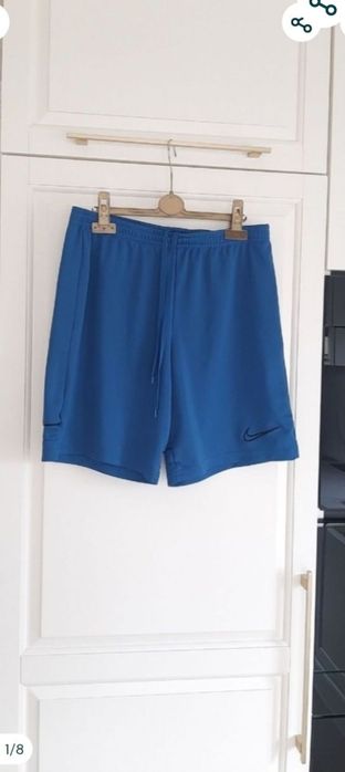 Pantaloni scurti Nike, dry-fit M, de barbati