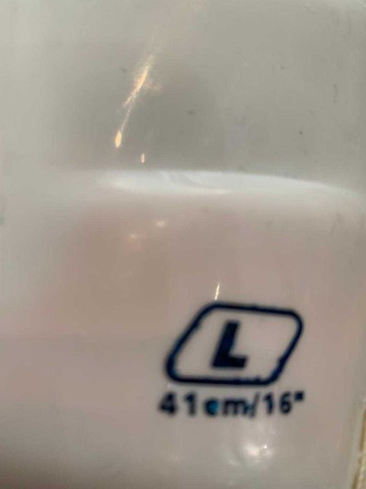 Продам щитки хоккейные