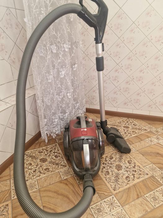 Пылесос на запчасти