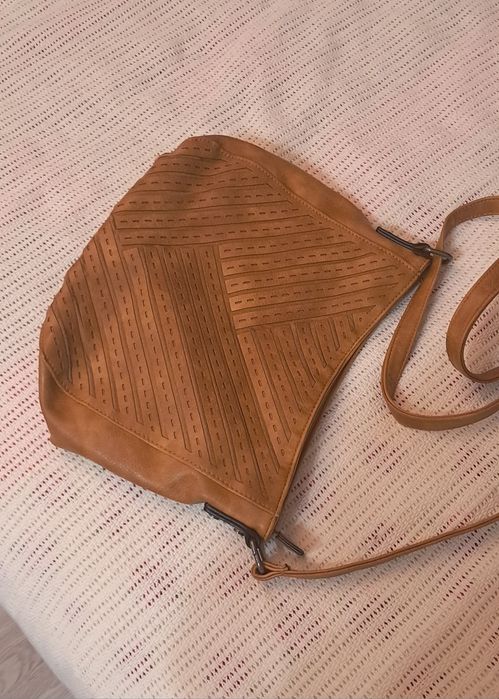 Кафява дамска чанта