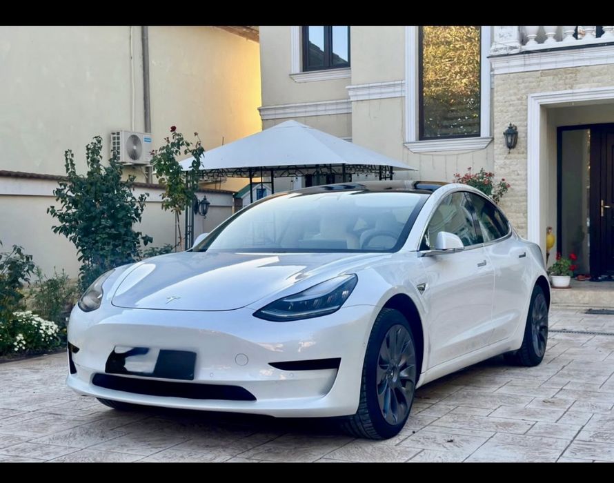 Tesla Model3 6/2020 Standard Range Plus 325CP...