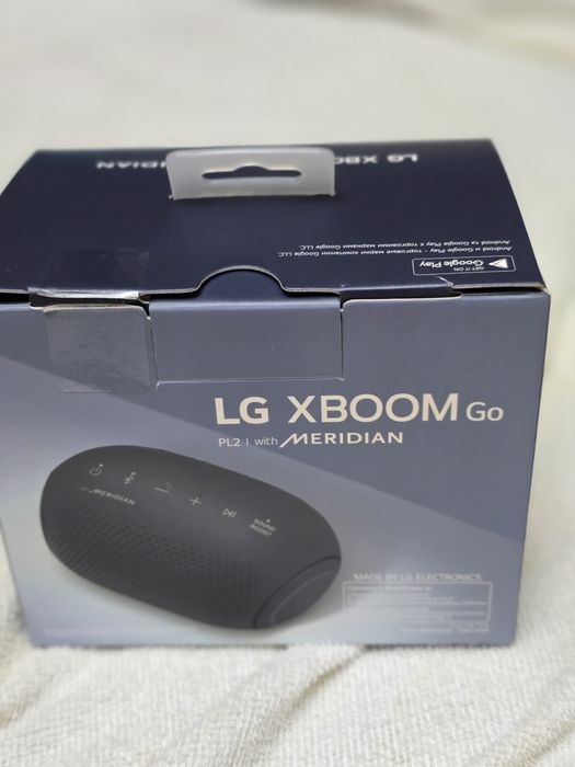 Продам блютуз колонку LG