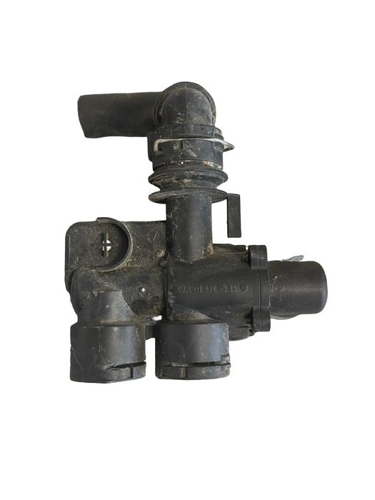 Robinet Caldura Mercedes-Benz E-Class W211 2002 - 2009 3.0Cdi A2118320