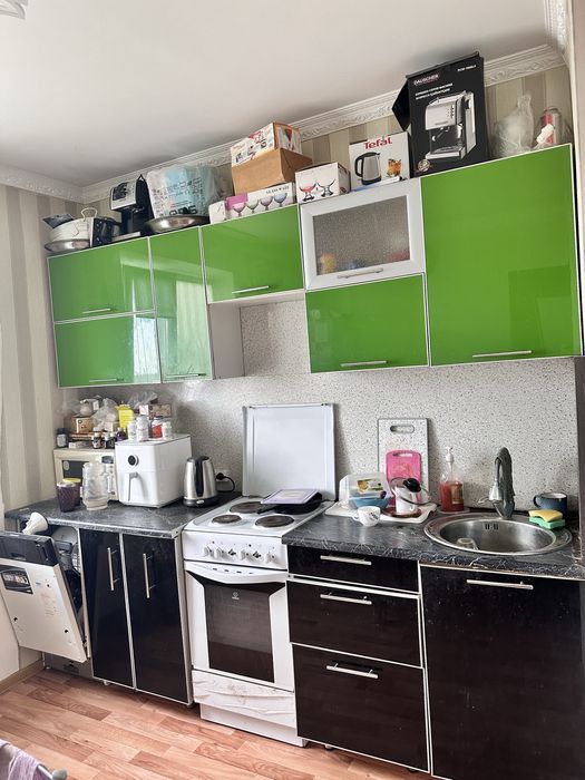 Продам кухню акрилайн
