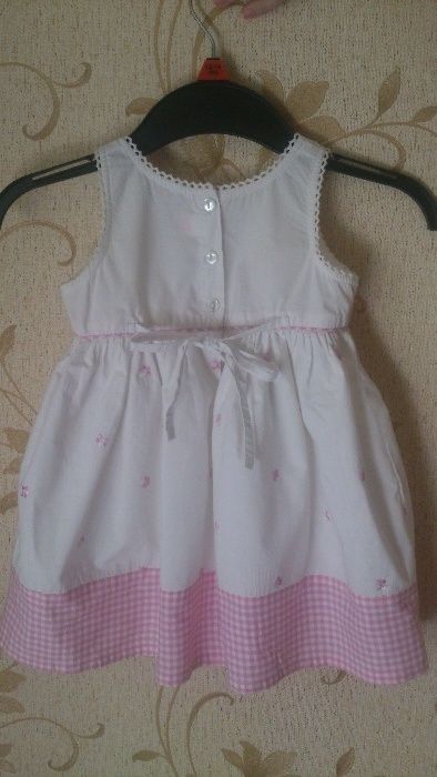 Продам платье для девочки