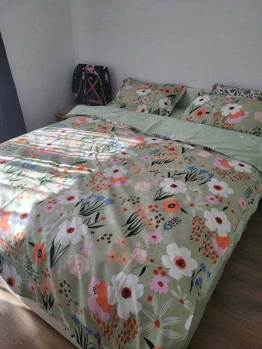 Vând pat ikea 200 cm 160 cm