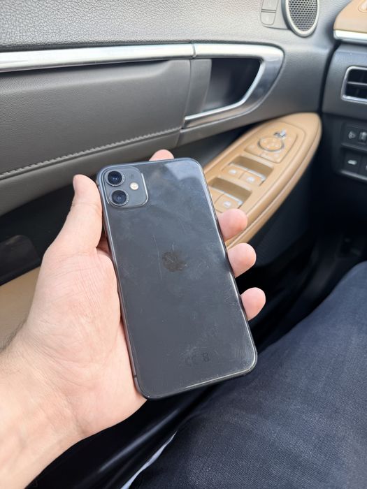 iPhone 11/128Gb - В отличном состоянии
