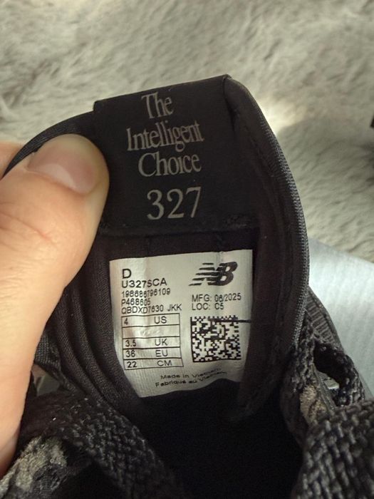 New Balance 327 unisex full black mărimea 36 noi originali