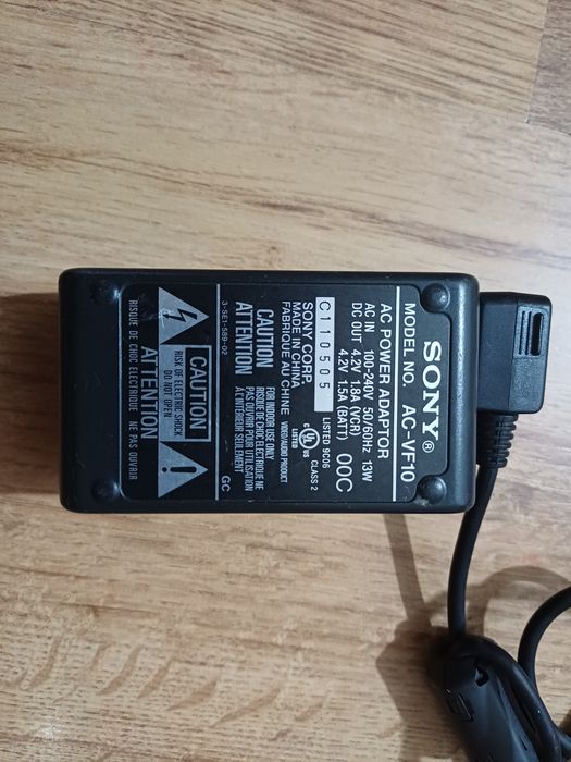 Incarcator Sony AC-VF10 AC Power Adapter Charger for VTR Camera 4.2V 1
