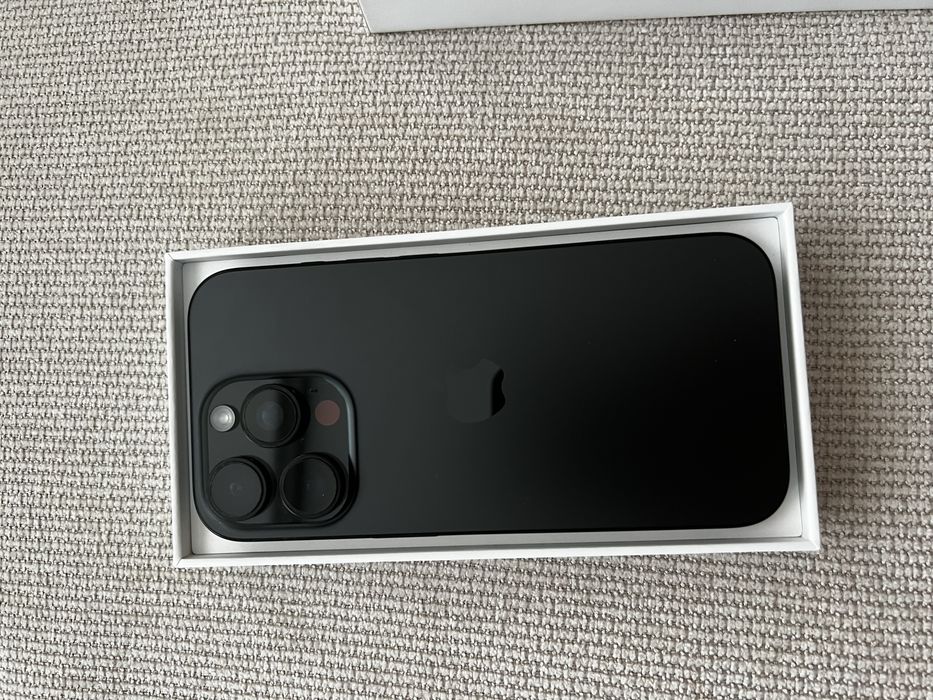 Iphone 16 pro/256гб/91%акб