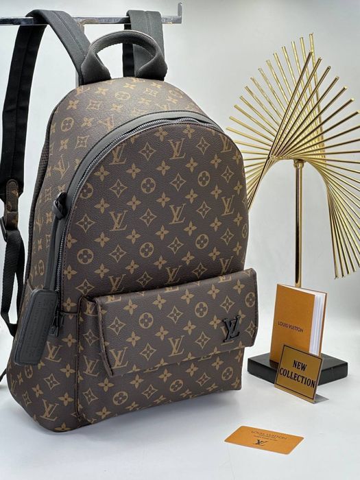 Ghiozdan Louis Vuitton nou !!! Dimensiuni 40/35 !!!