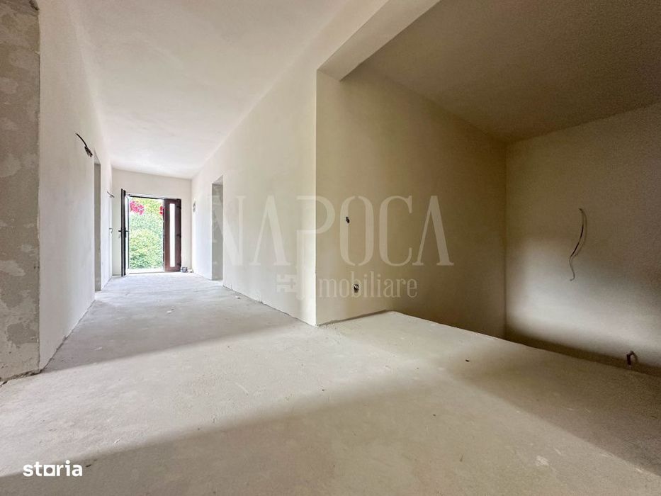 Casa 4 camere de vanzare in Salicea