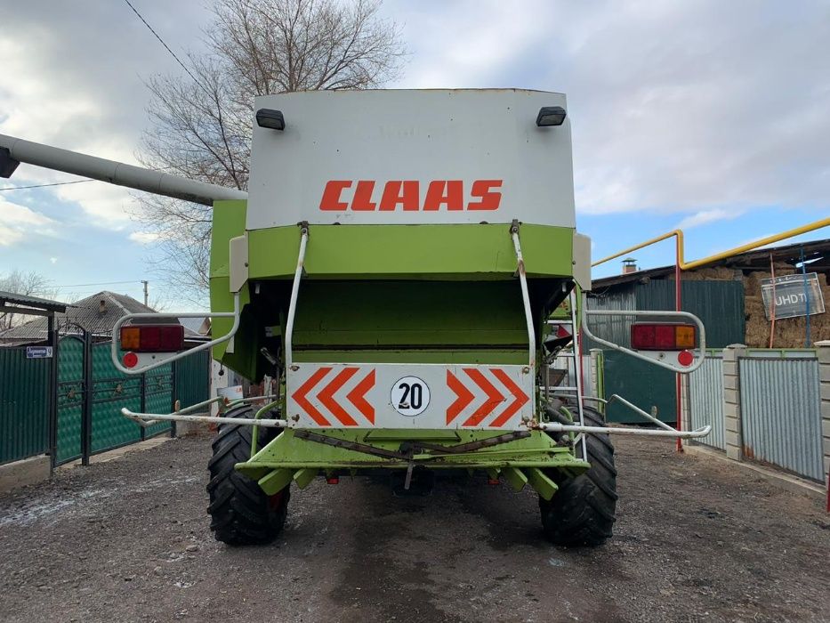 Зерновой Комбайн CLAAS LEXION 450
