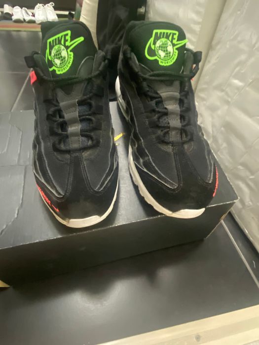 Кроссовки Nike