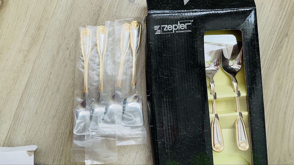 VENUS ложка для мороженого, частичная позолота