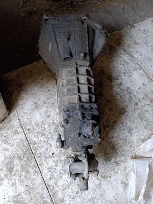 Jiguliga 5talik karopka sotiladi