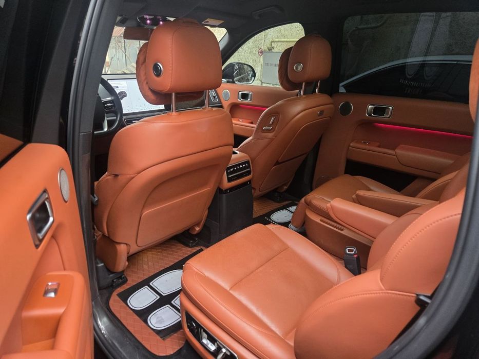 Продаётся автомобиль Li9