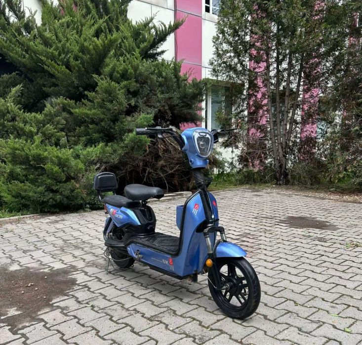 продам скутер на ходу