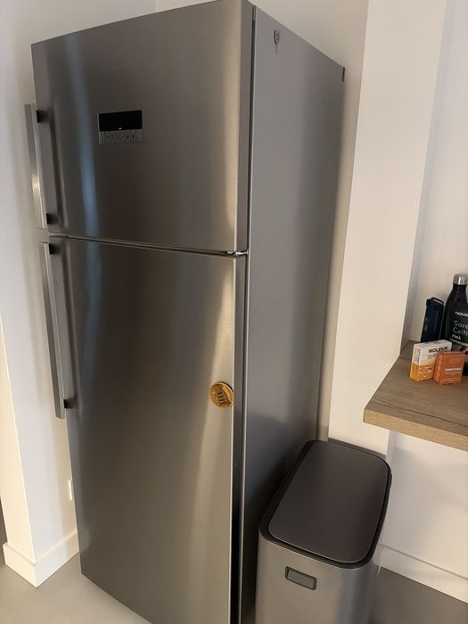 Frigider cu doua usi GRUNDIG No Frost, 475 l, Clasa A++, inox