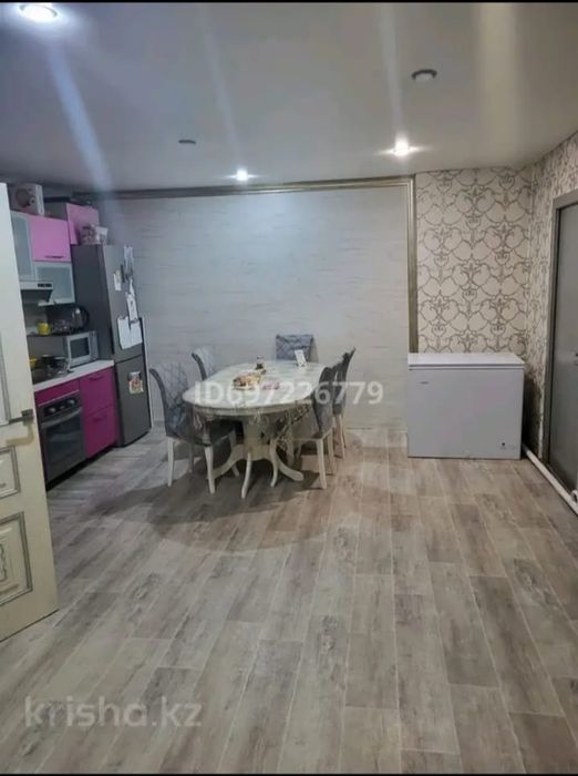 Продаётся тёплый дом в  городе