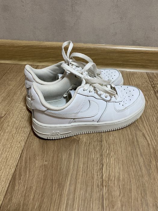 Кроссовки Nike 35 размер