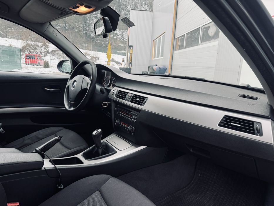 BMW Seria 3 E91 320 *2006* *150Cp*