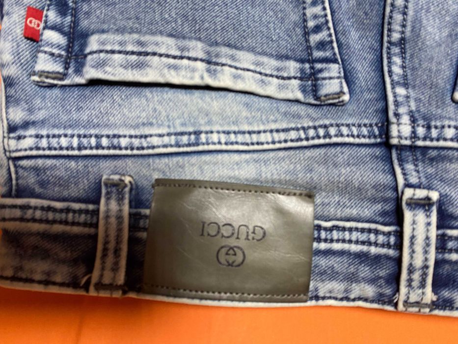 Оригинални дънки " GUCCI"