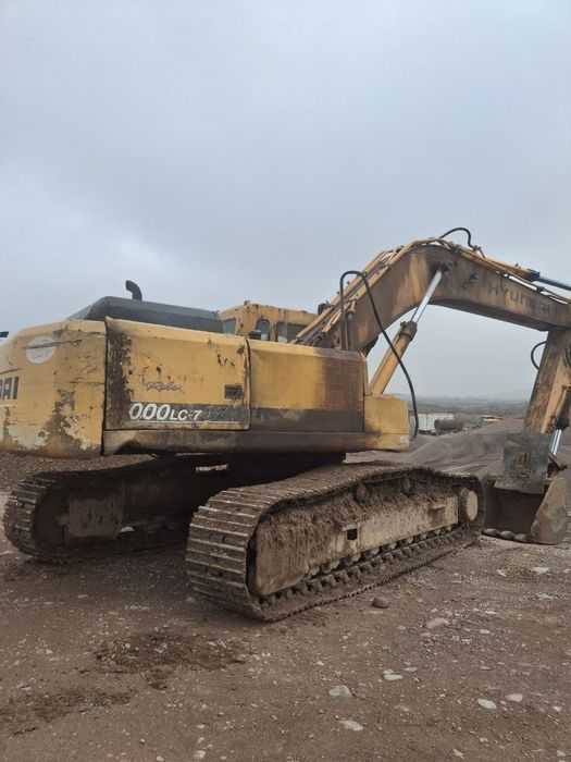 Продаётся экскаватор гусеничный Хундай