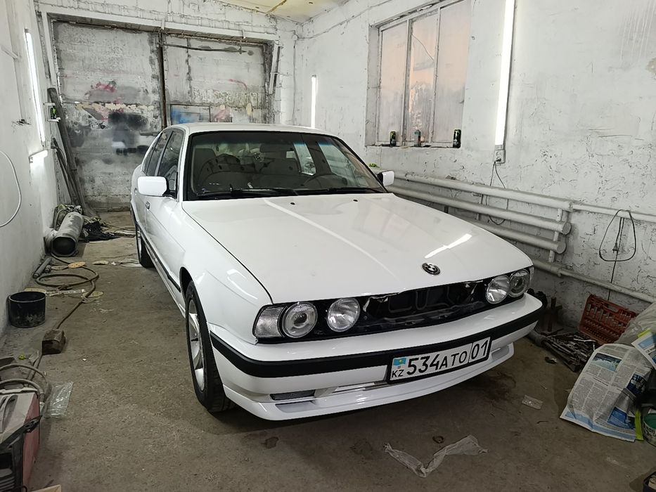 Bmw E34 продам Автомат 2 л