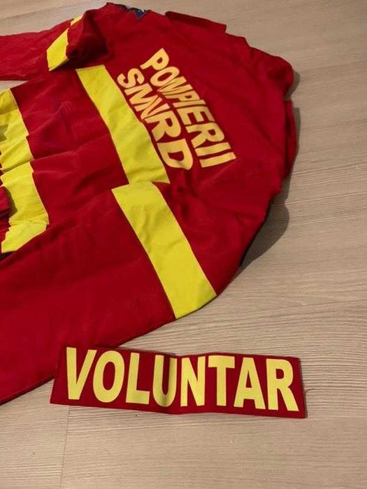 Combinezon SMURD / ISU, nou, nefolosit + ecusoane