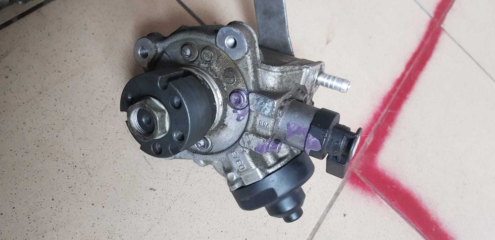 Electroventilator Radiator apa AC Intercooler Turbina Passat B7 2.0Tdi