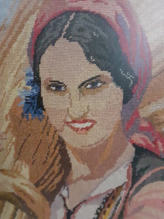 Ръчно ушите гоблен Жътварка,с рамка с плексиглас