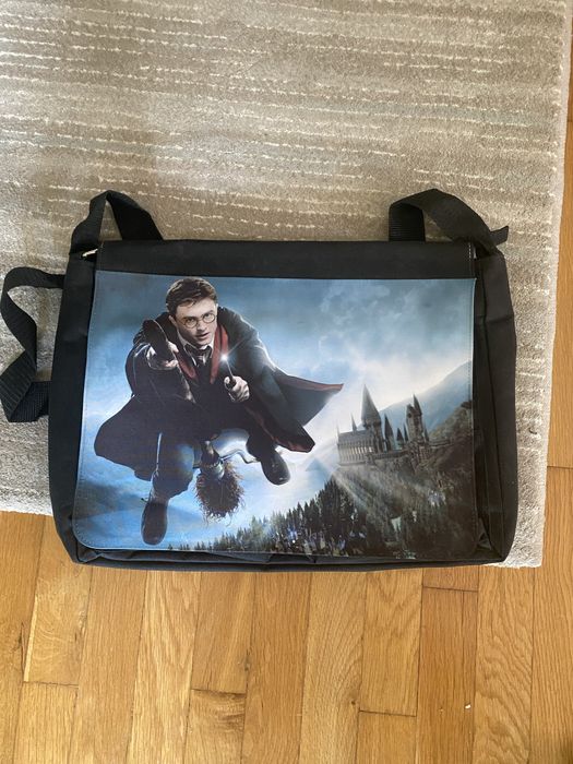 Чанта за документи, Хари Потър