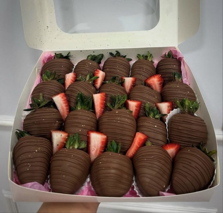 Клубника в шоколаде
