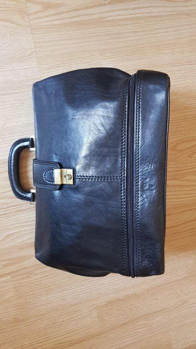 Geantă de damă din piele naturală