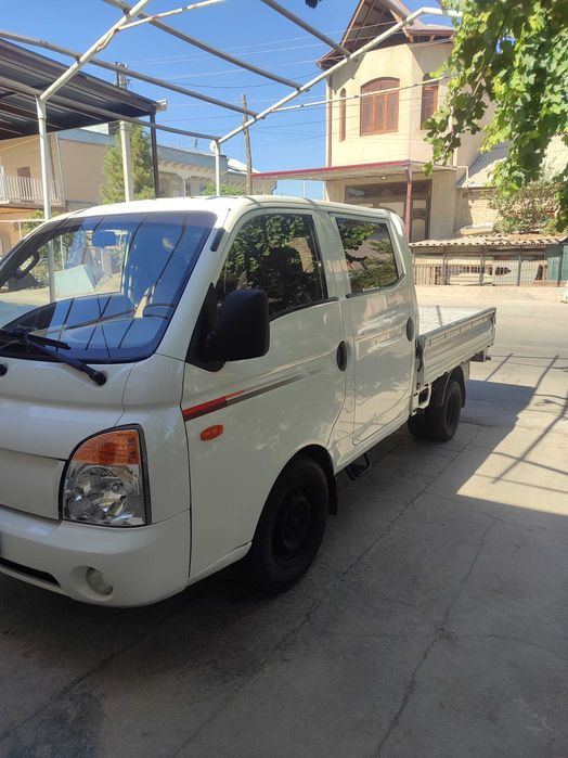 Hyundai Porter Double Cab
